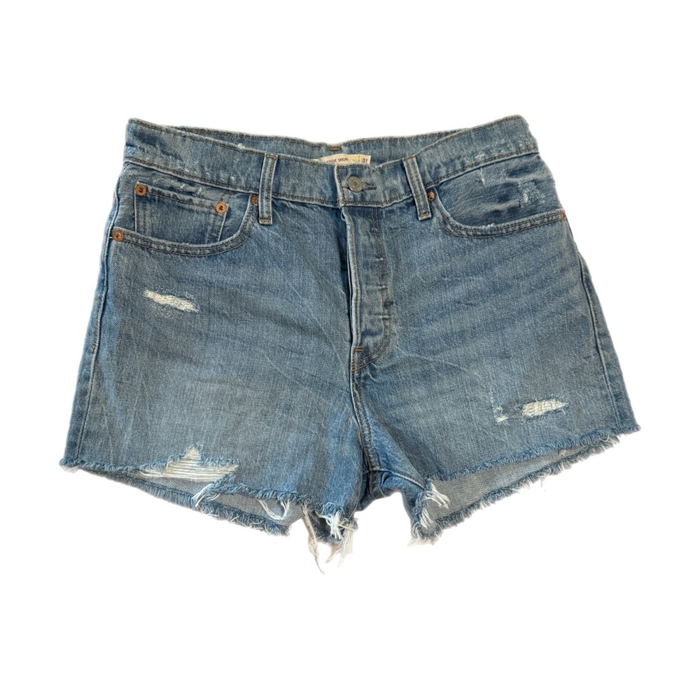 ✨levi’s wedge fit short - light wash ✨